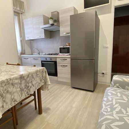 Vacanzemarecervia Appartamenti Terzo Piano Bagian luar foto