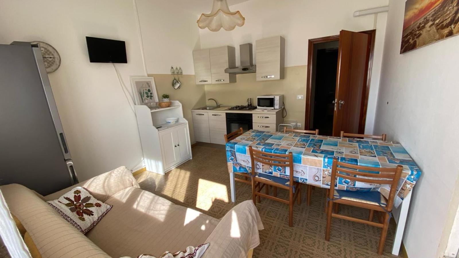 Vacanzemarecervia Appartamenti Terzo Piano Bagian luar foto