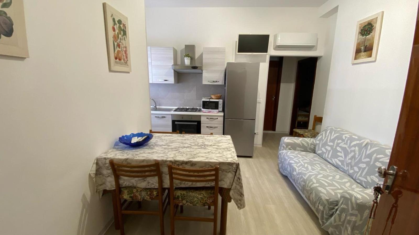 Vacanzemarecervia Appartamenti Terzo Piano Bagian luar foto